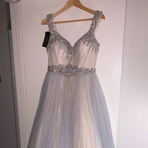 Terani Couture P3090